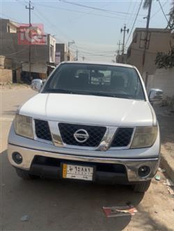 نیسان نەڤارا